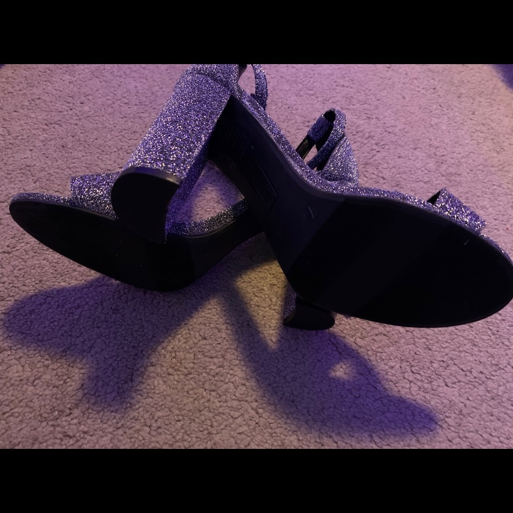 Sparkly heels - Picture 3 of 3